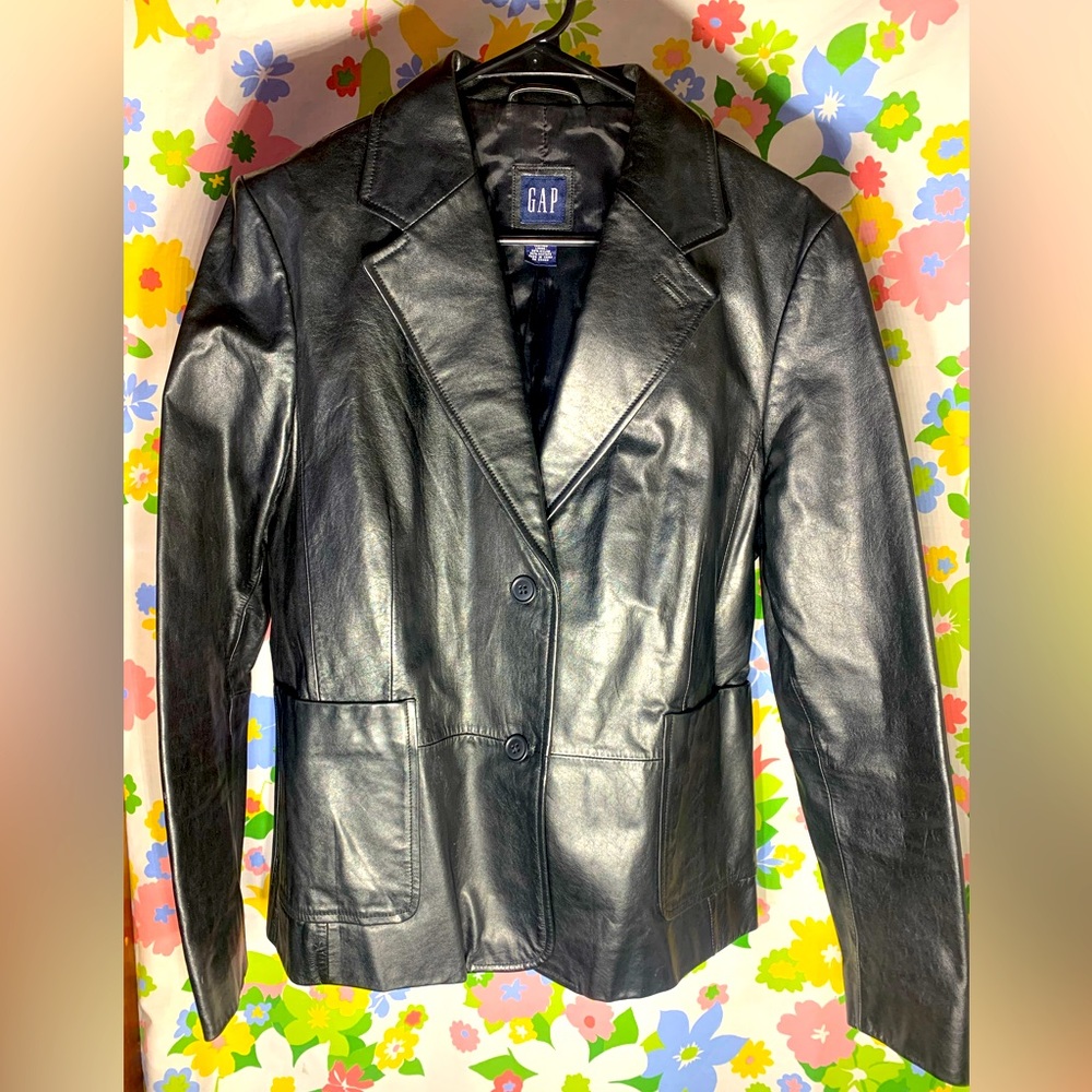 Vintage gap leather jacket/ blazer
